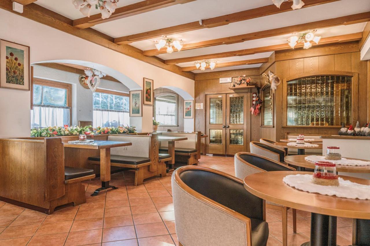 Chalet Pineta Relax Location Canazei Luaran gambar