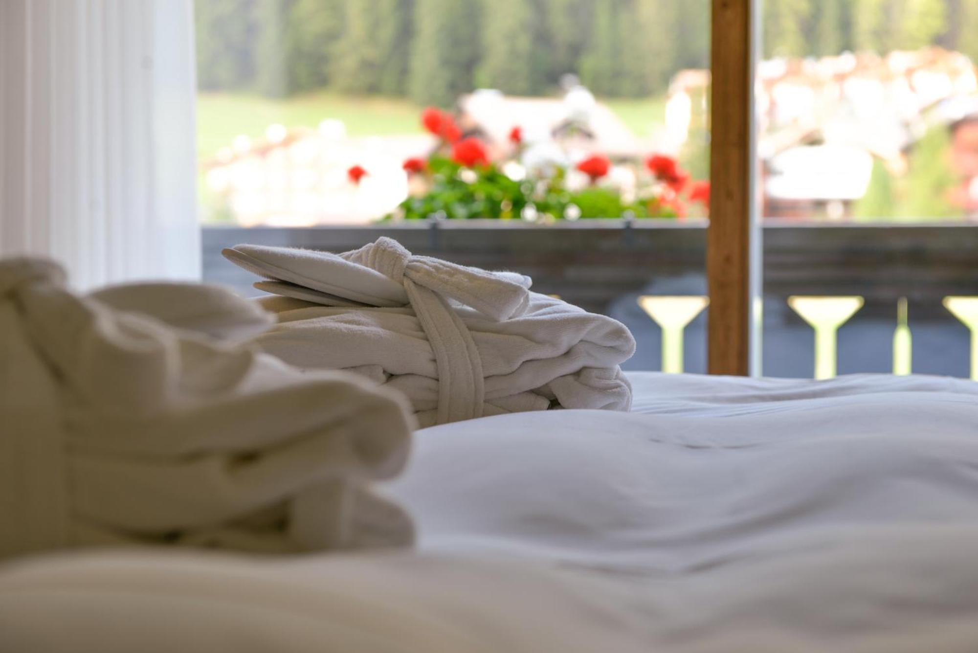 Chalet Pineta Relax Location Canazei Luaran gambar