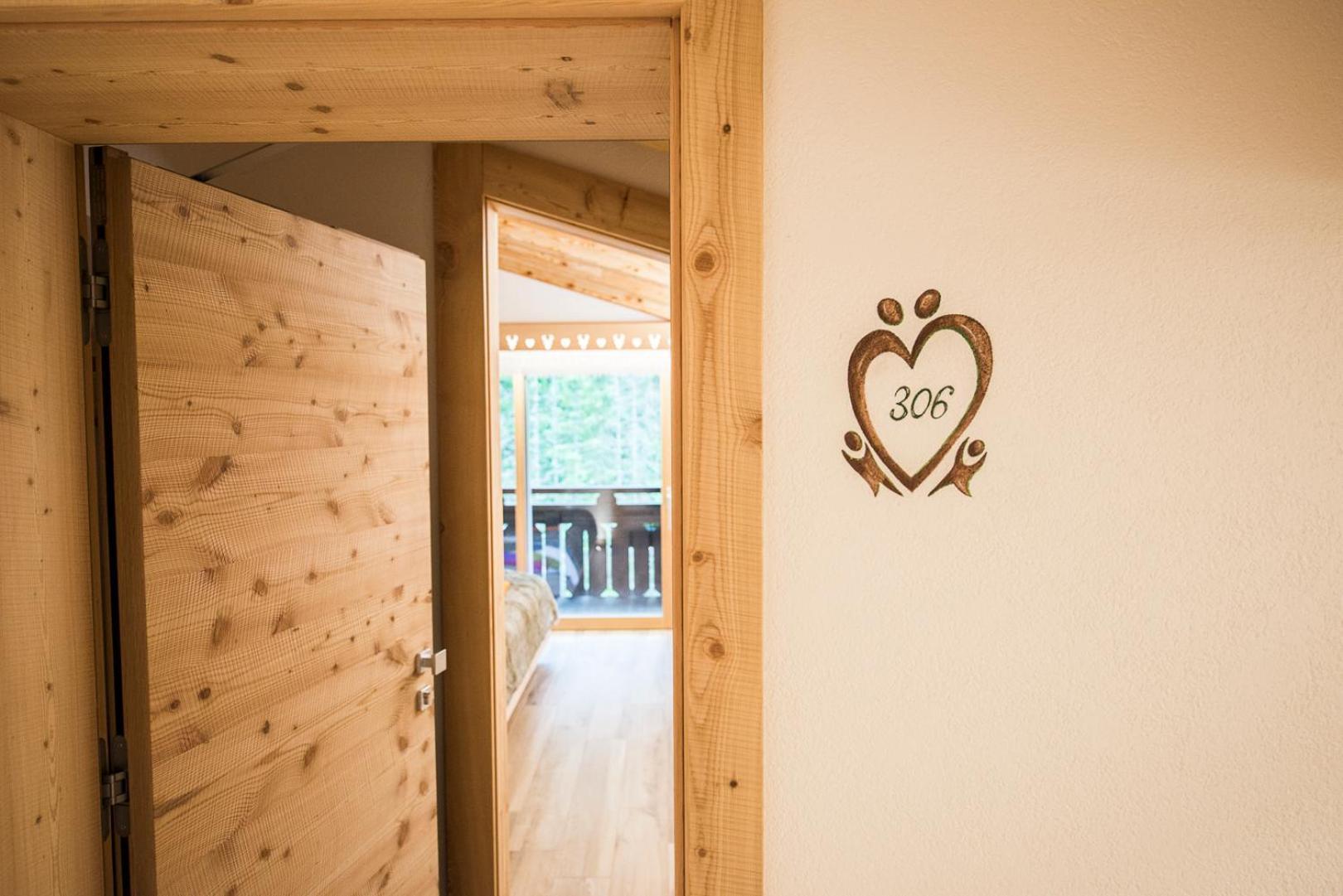 Chalet Pineta Relax Location Canazei Luaran gambar